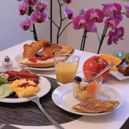 Abrial Hotel 3*